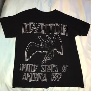 Led Zeppelin t-shirt